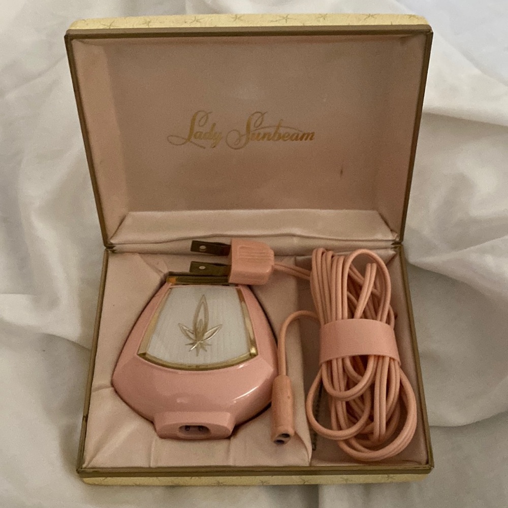 Lady Sunbeam vintage razor